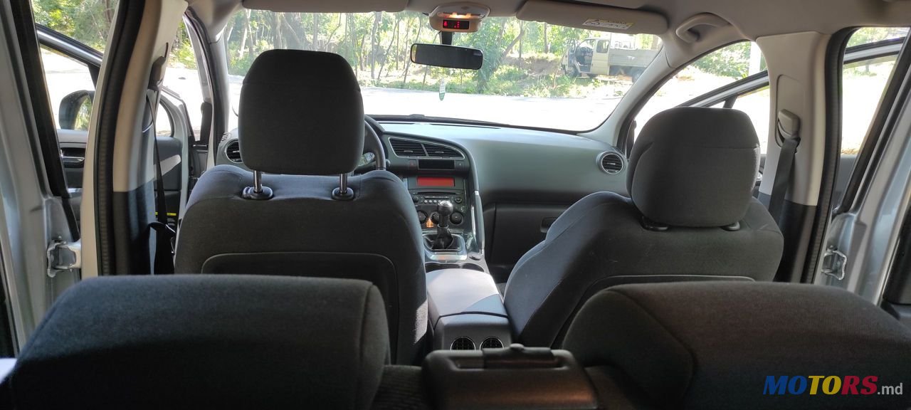 2014' Peugeot 3008 photo #4