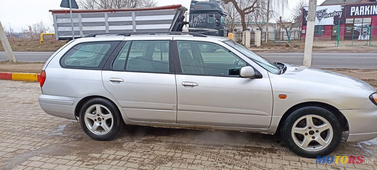 2000' Nissan Primera photo #2