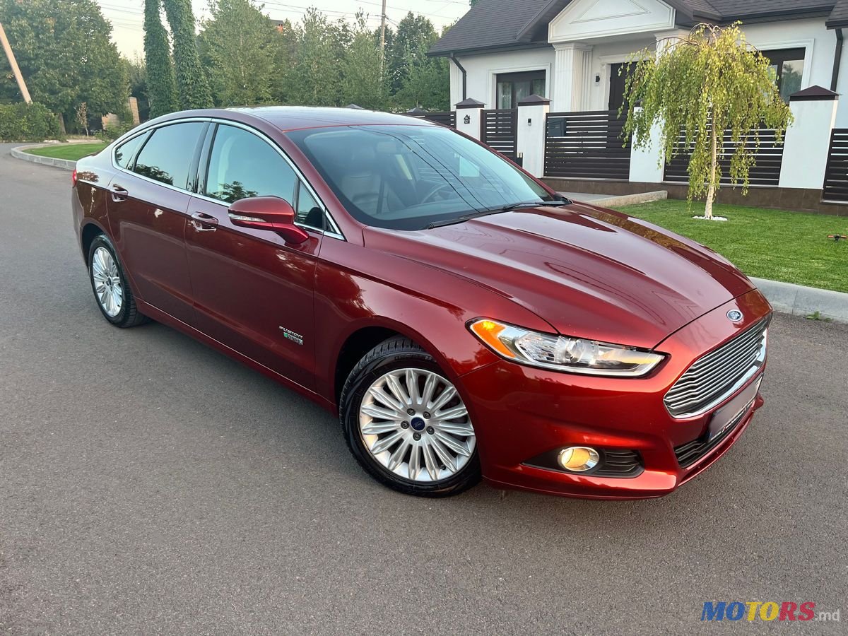 2014' Ford Fusion photo #3