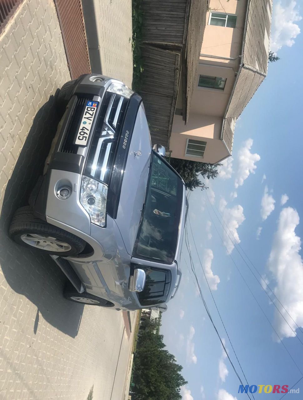 2008' Mitsubishi Pajero photo #5