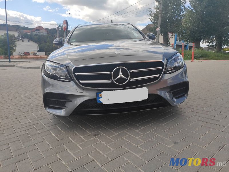 2017' Mercedes-Benz E Класс photo #6