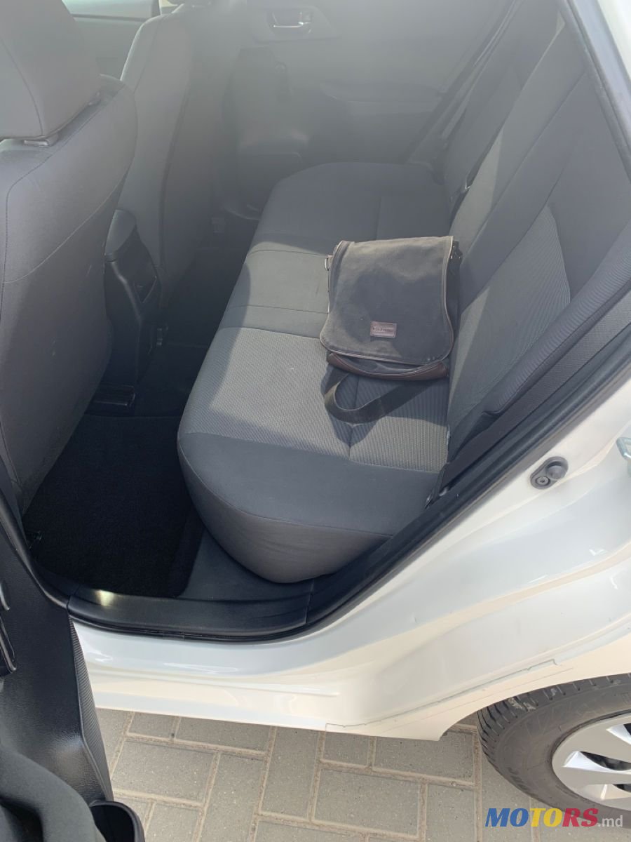 2017' Toyota Auris photo #5