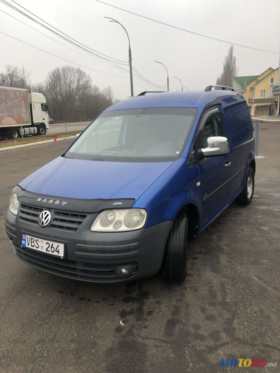 2009' Volkswagen Caddy photo #2