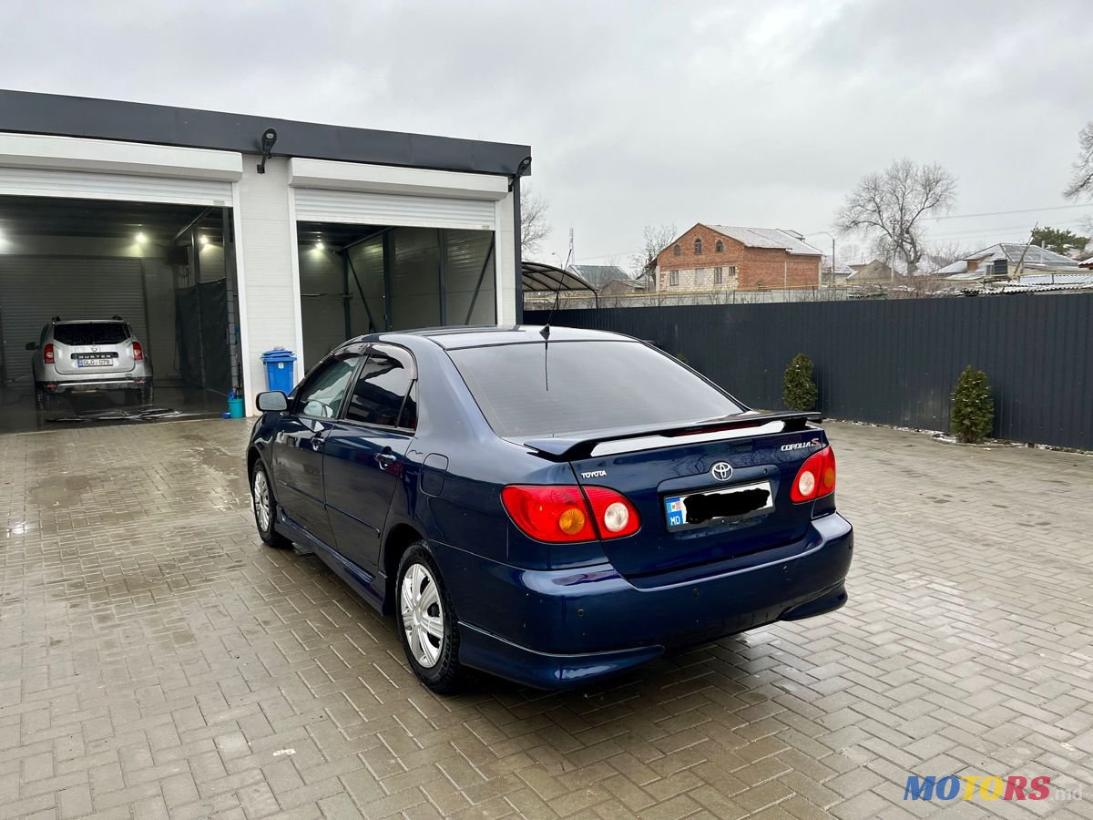 2004' Toyota Corolla photo #3