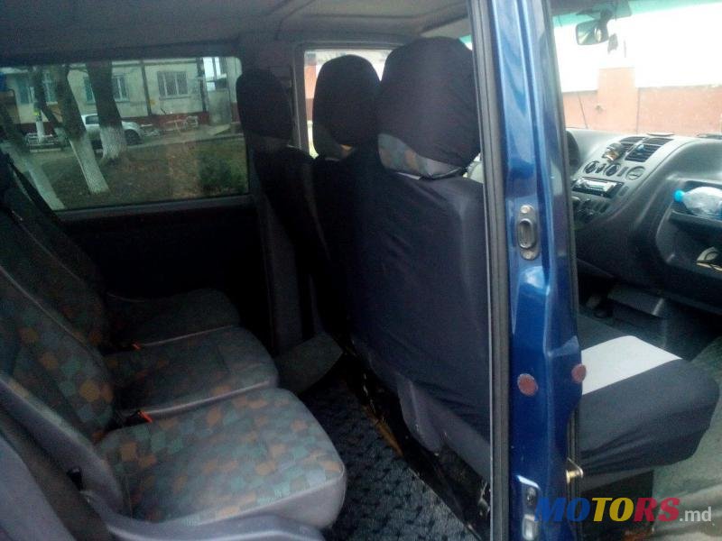 2002' Mercedes-Benz Vito photo #3