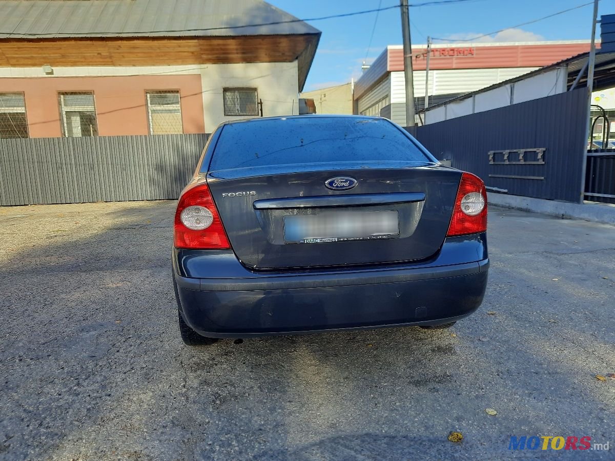 2007' Ford Focus photo #3