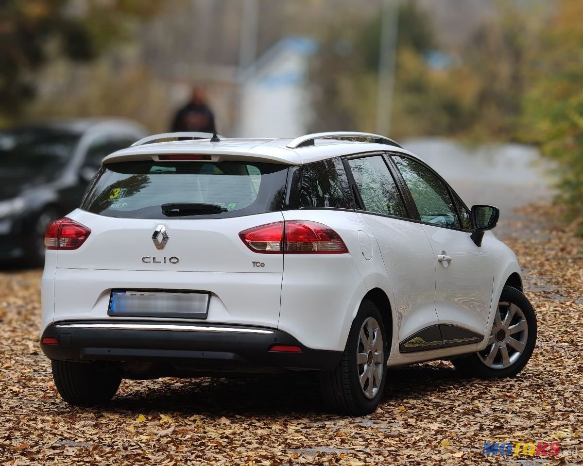 2013' Renault Clio photo #4