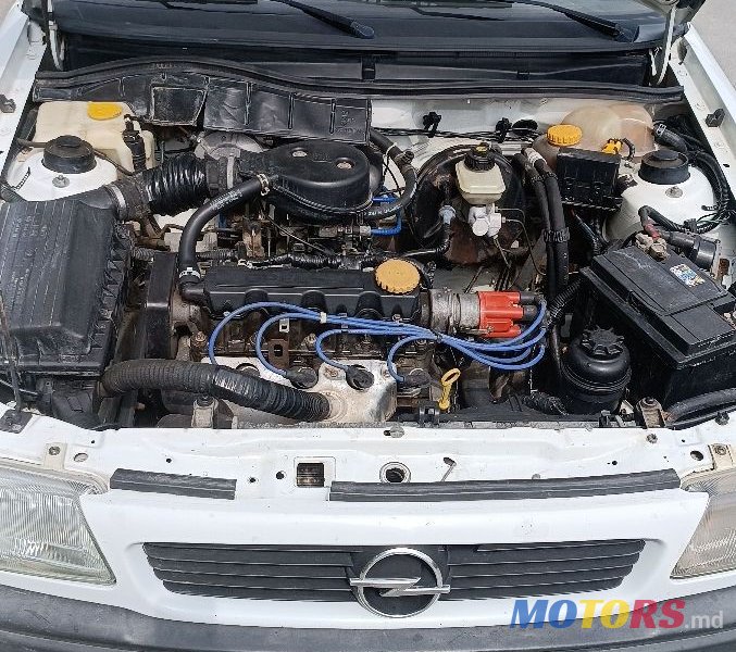 2001' Opel Astra photo #5