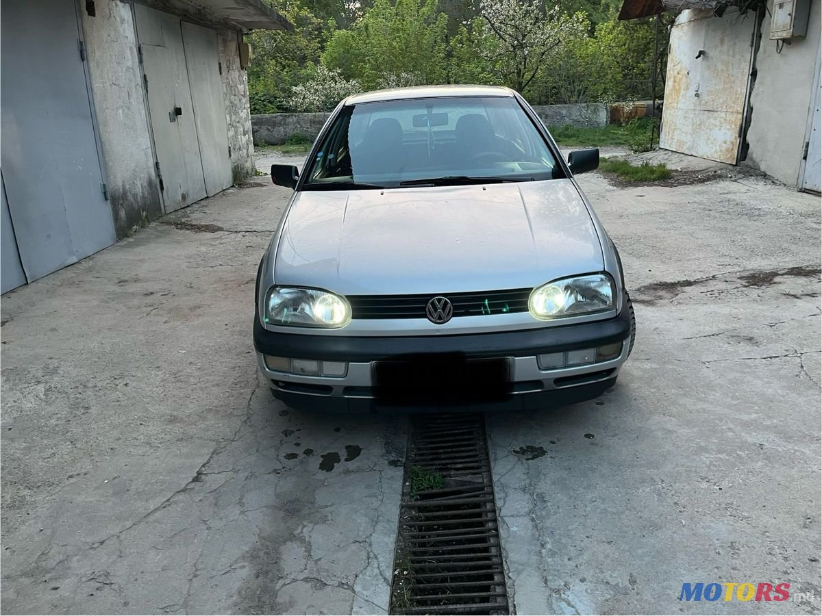 1998' Volkswagen Golf photo #3