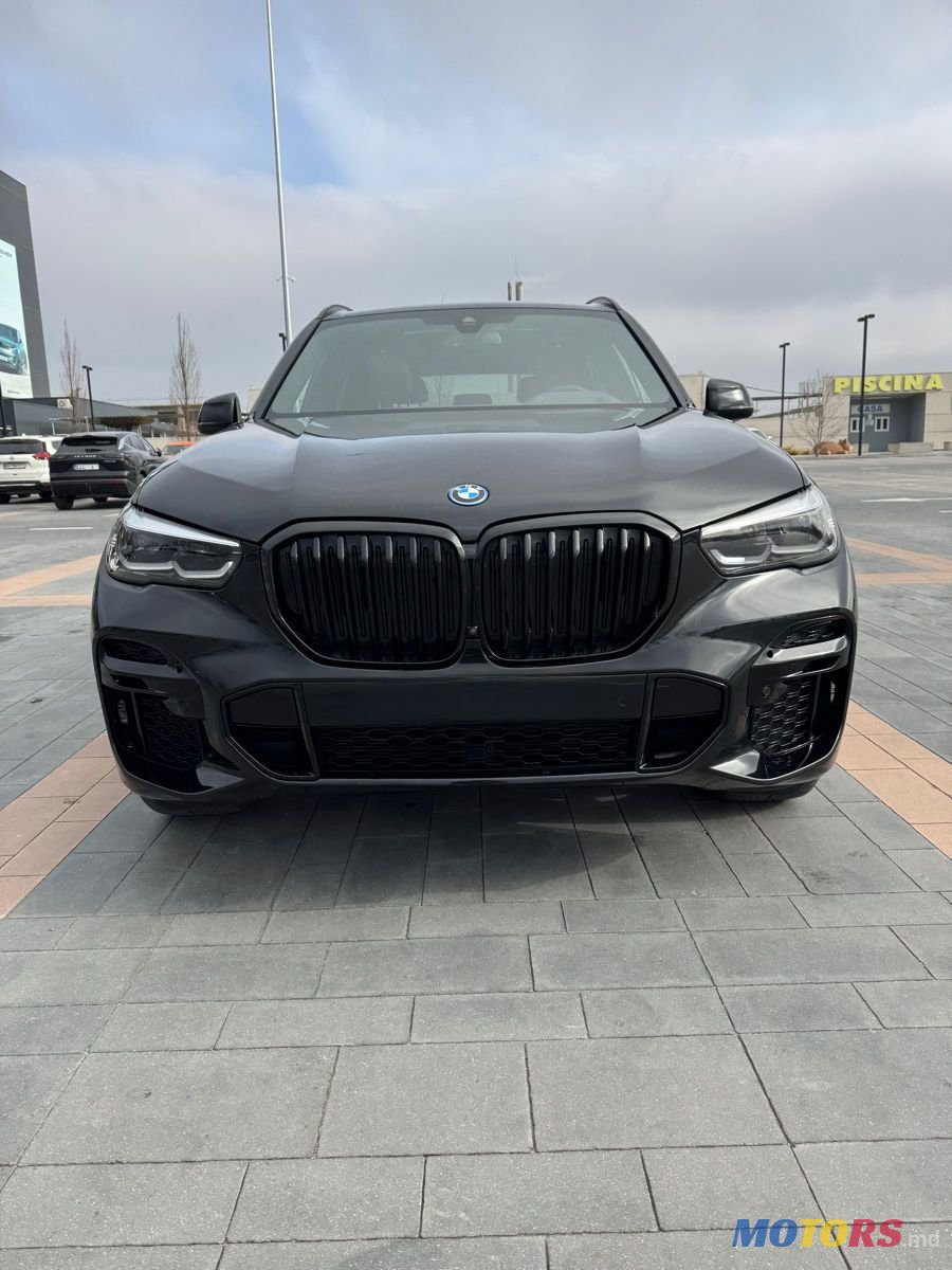 2022' BMW X5 photo #3