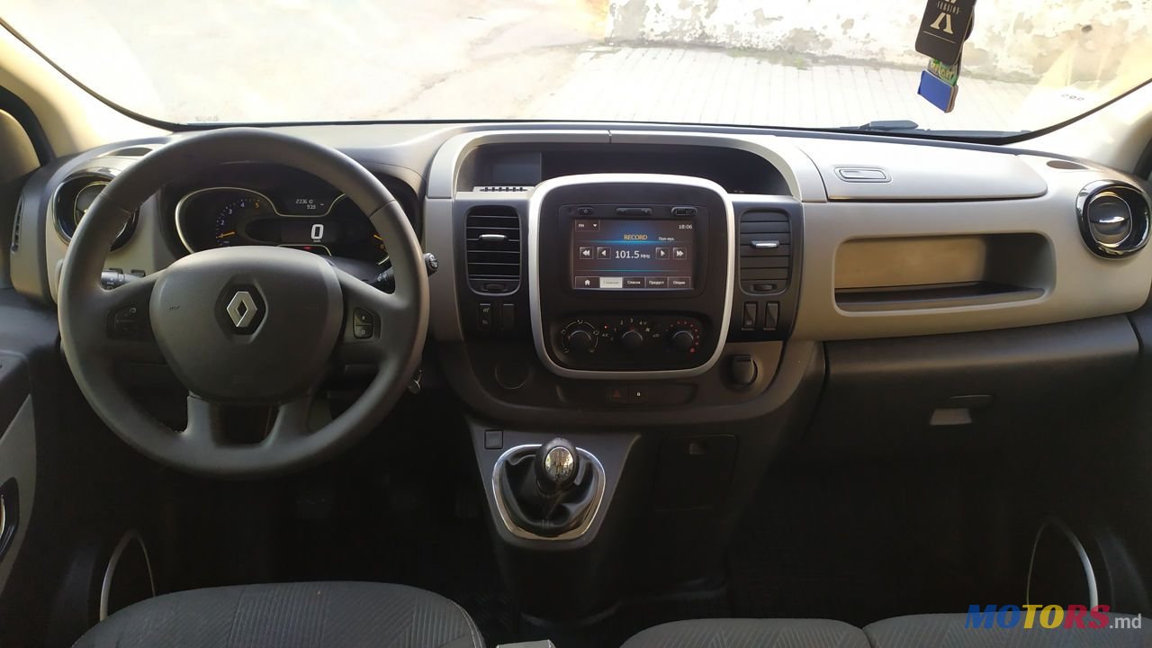 2014' Renault Trafic photo #5