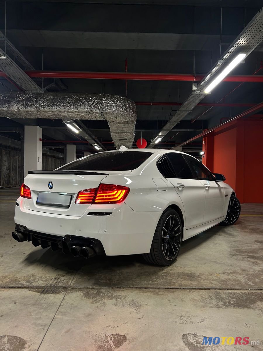 2014' BMW 5 Series photo #1