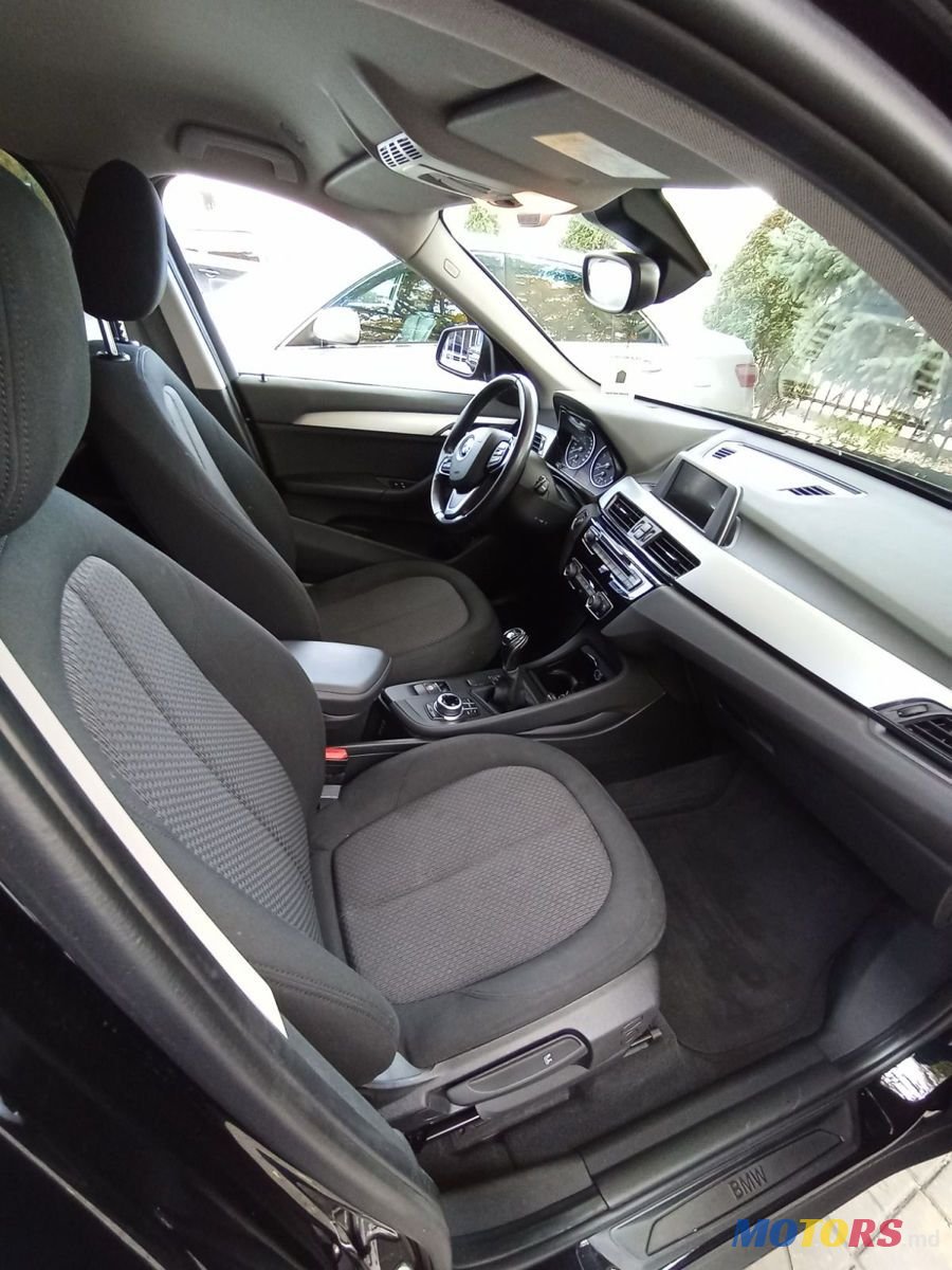 2017' BMW X1 photo #2