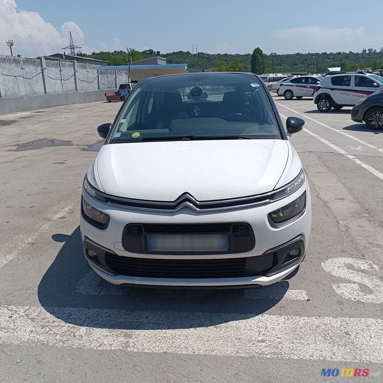 2019' Citroen C4 Picasso photo #1