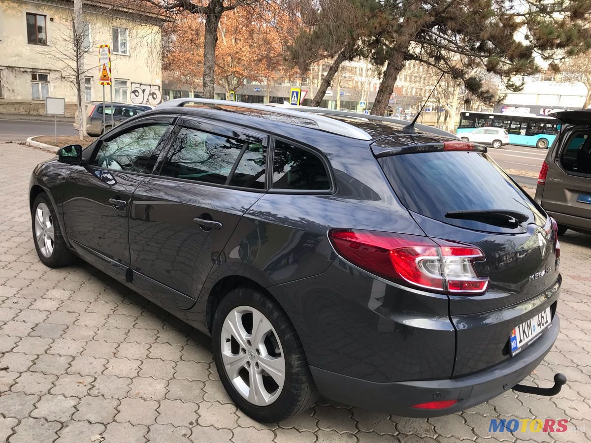 2013' Renault Megane photo #4