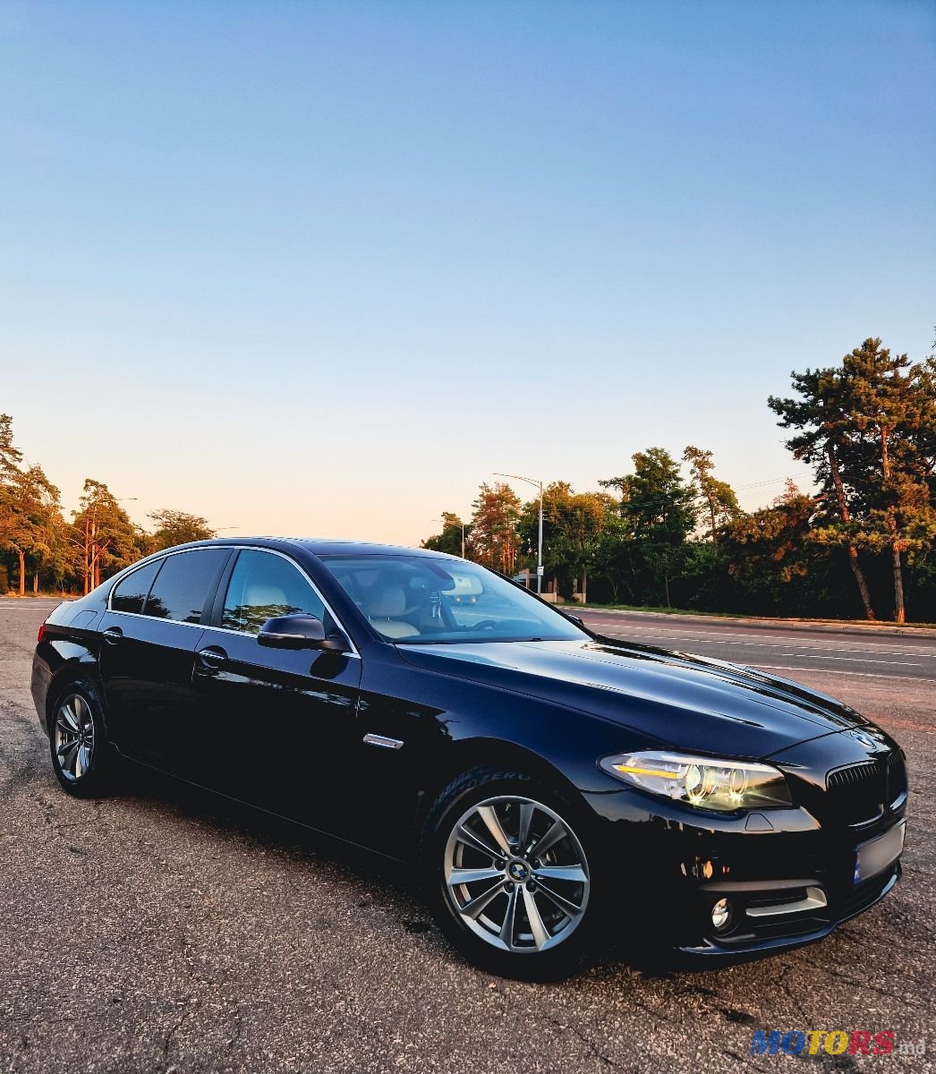 2016' BMW 5 Series photo #1