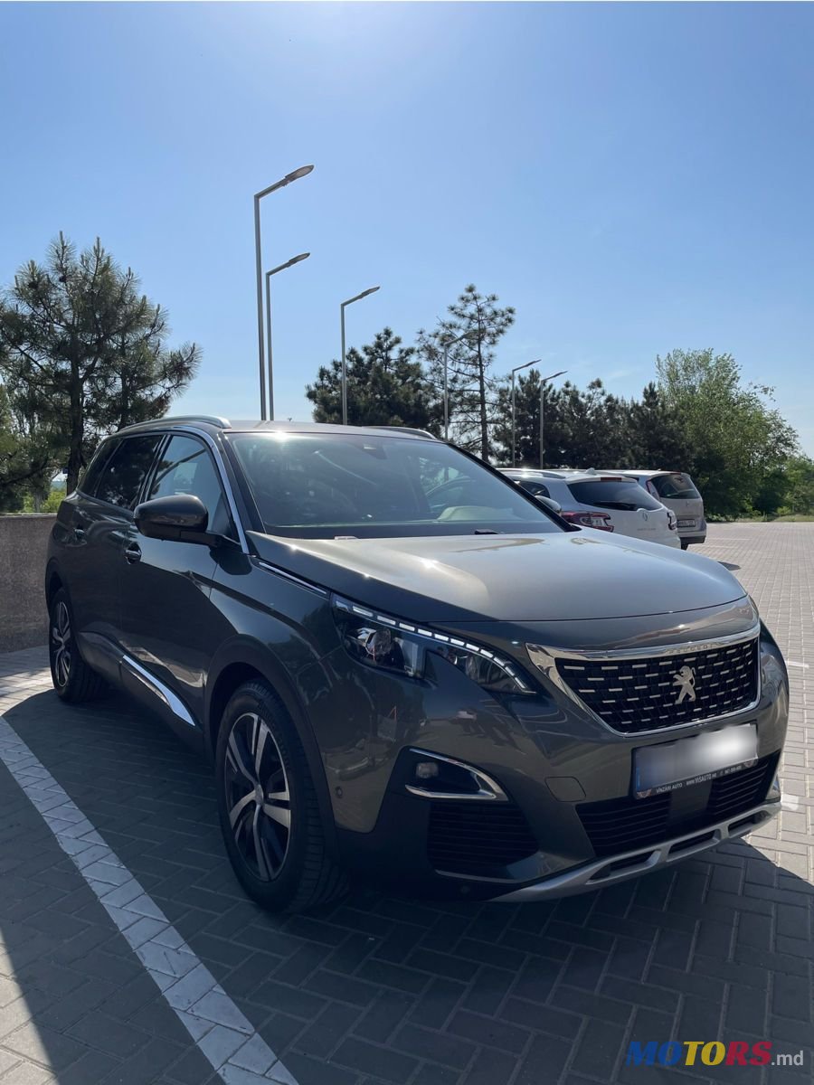 2018' Peugeot 5008 photo #1