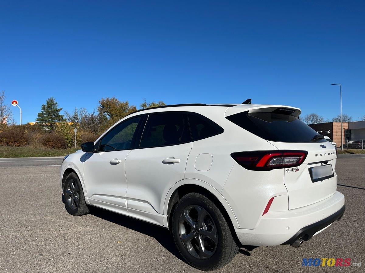 2024' Ford Escape photo #4