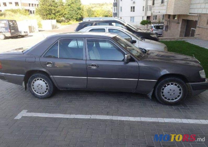 1991' Mercedes-Benz E photo #1