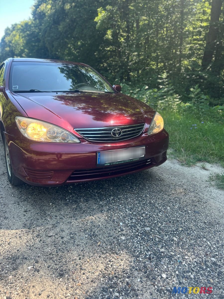 2005' Toyota Camry photo #3