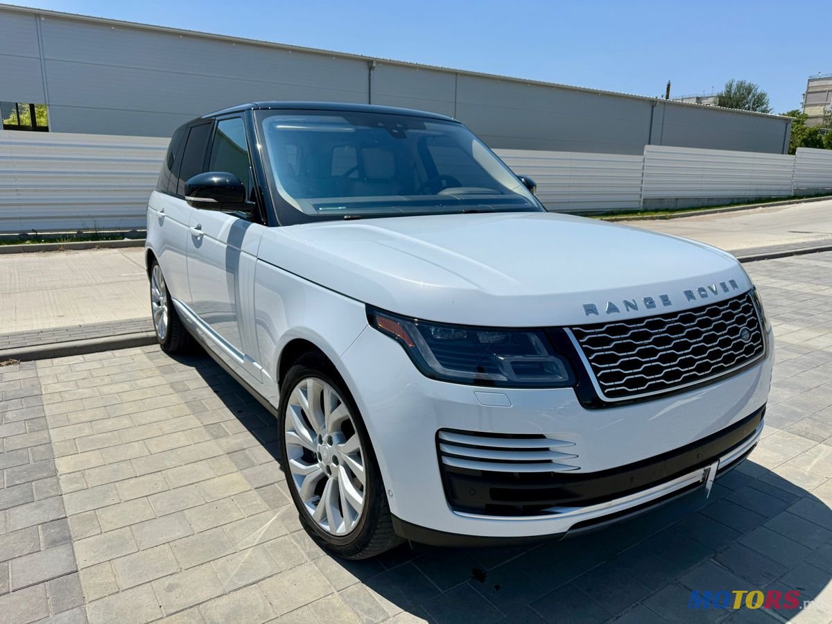 2020' Land Rover Range Rover photo #3