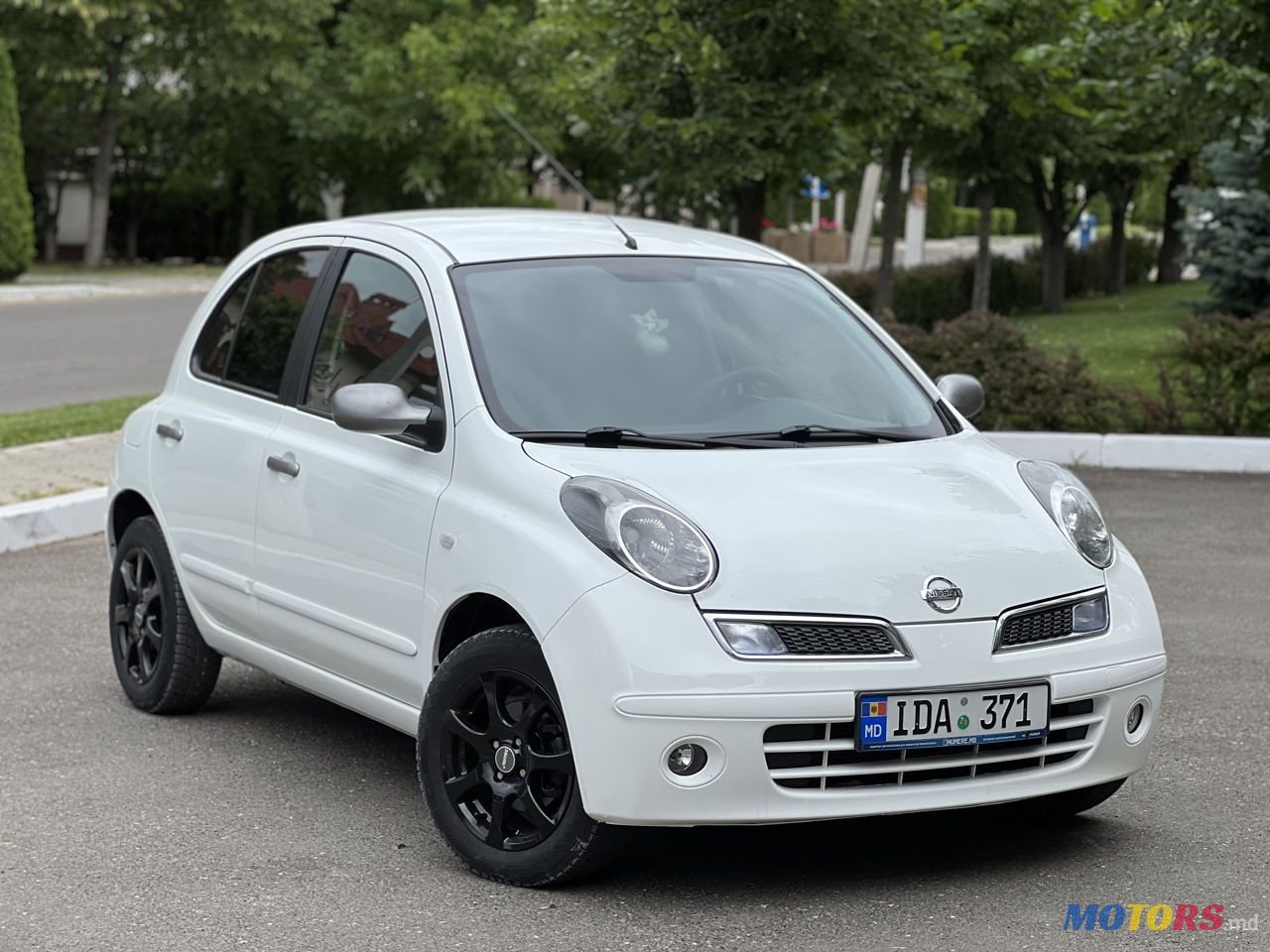 2009' Nissan Micra photo #1