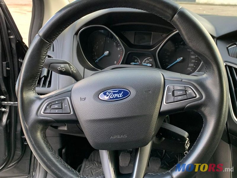 2015' Ford Focus photo #6