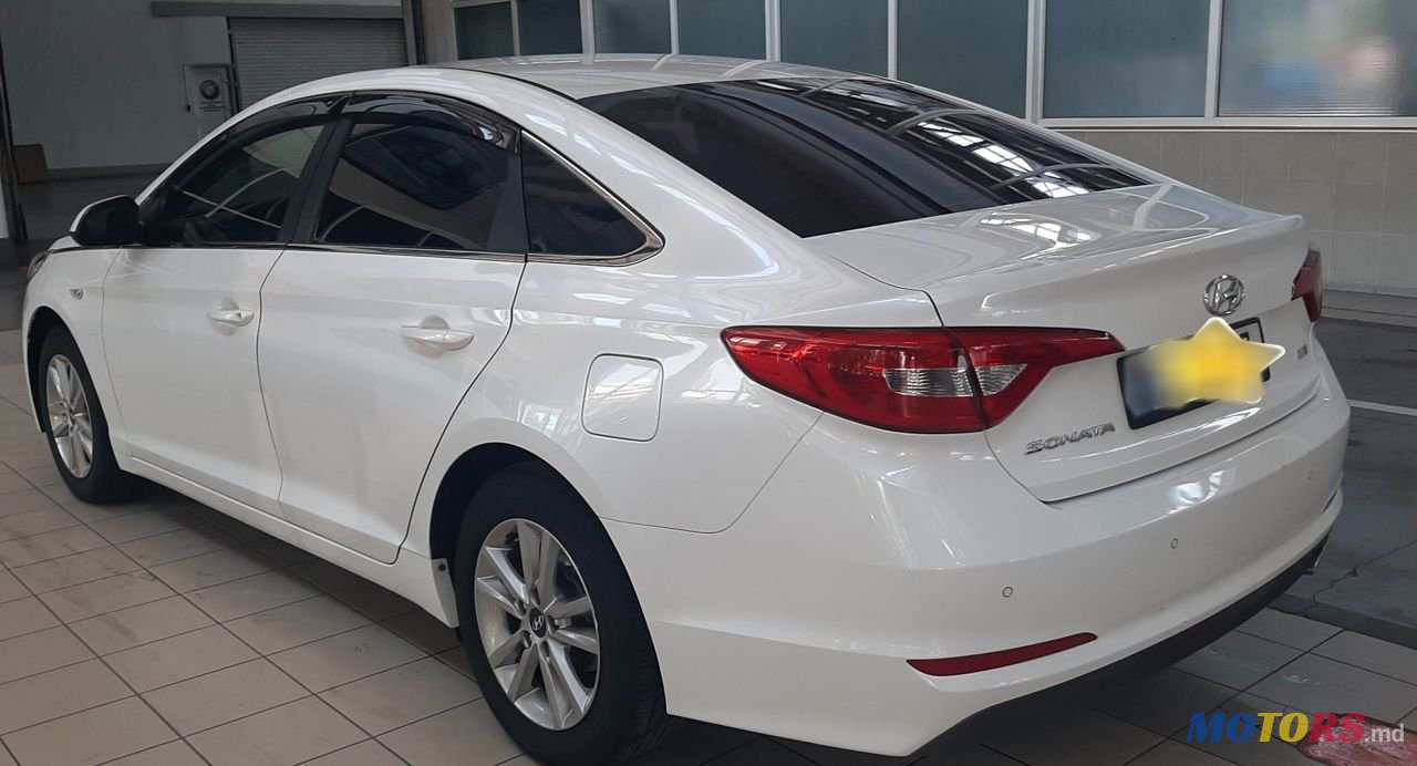 2016' Hyundai Sonata photo #3