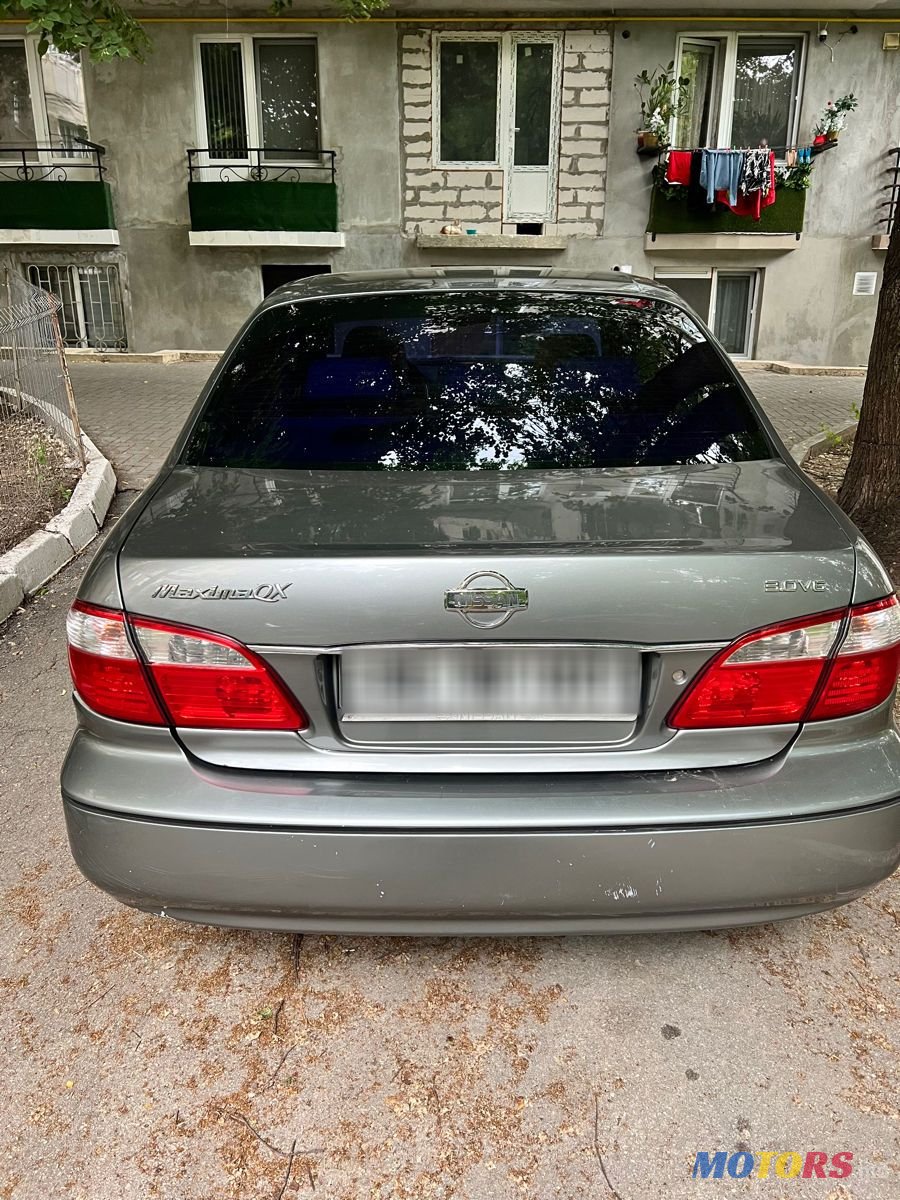 2002' Nissan Maxima photo #1