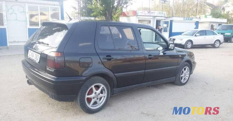 1997' Volkswagen Golf photo #1
