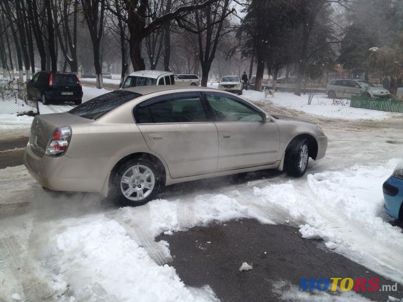 2006' Nissan Altima photo #1