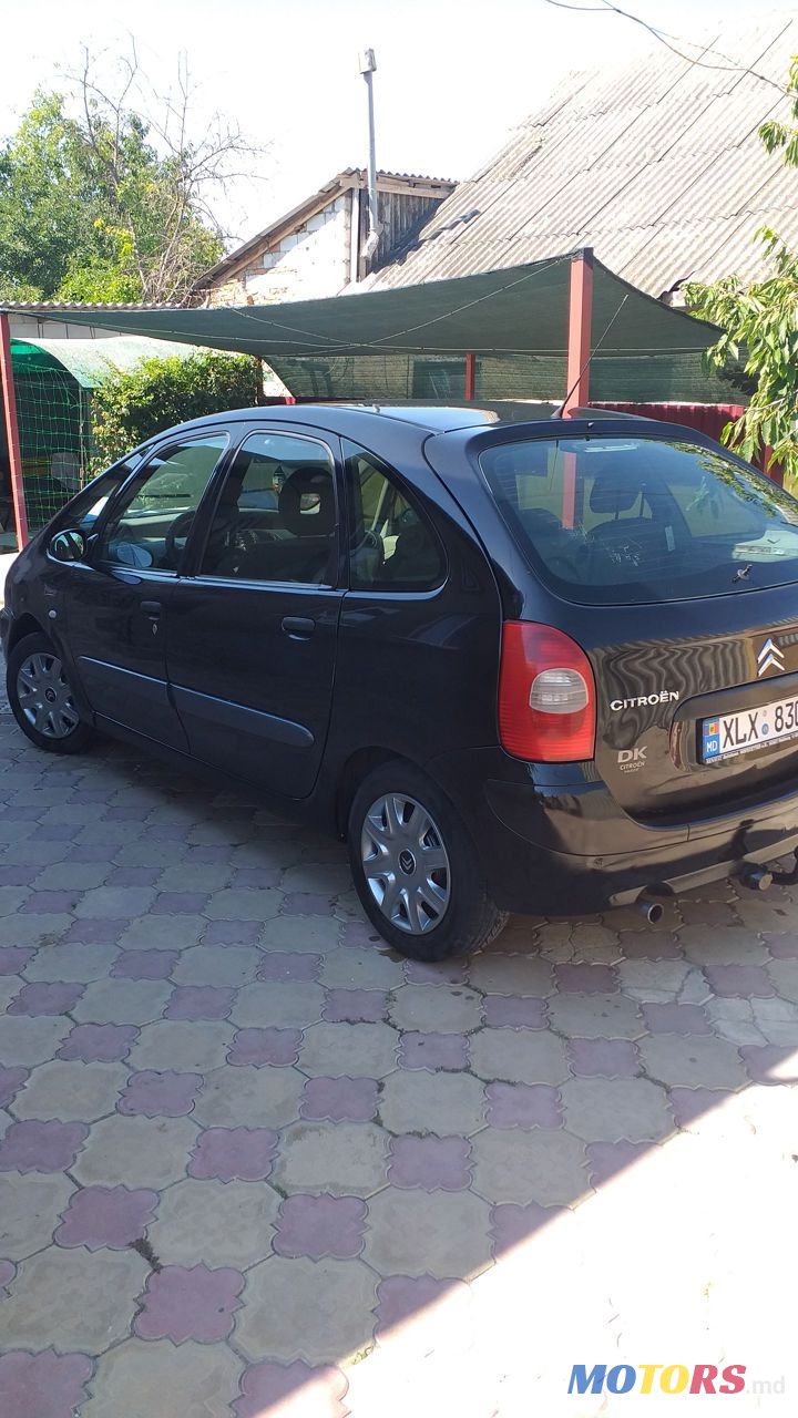 2004' Citroen Xsara Picasso photo #2