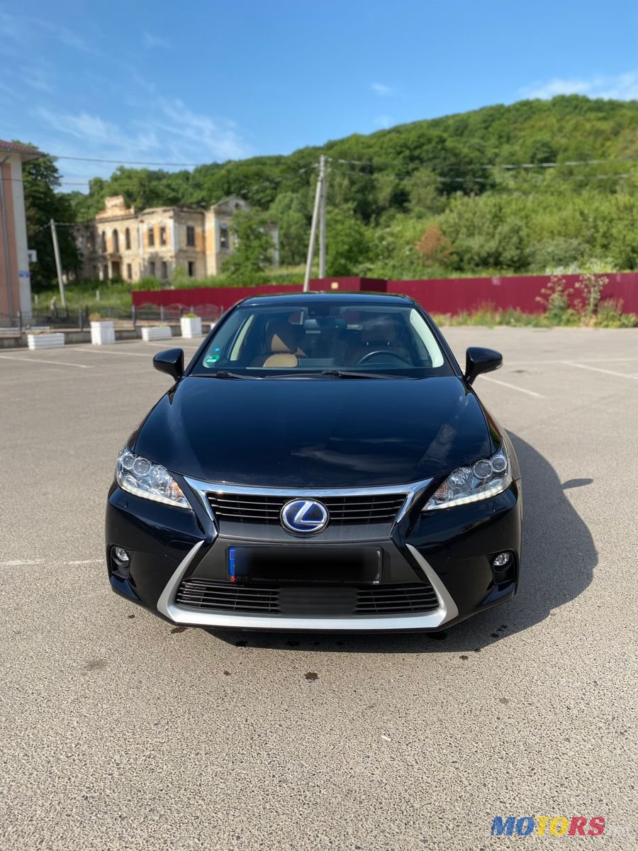 2015' Lexus Ct Series photo #1