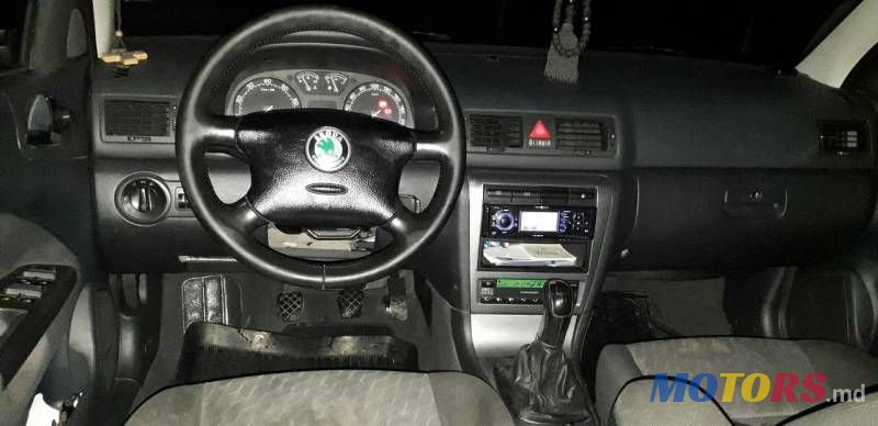 2004' Skoda Octavia photo #3