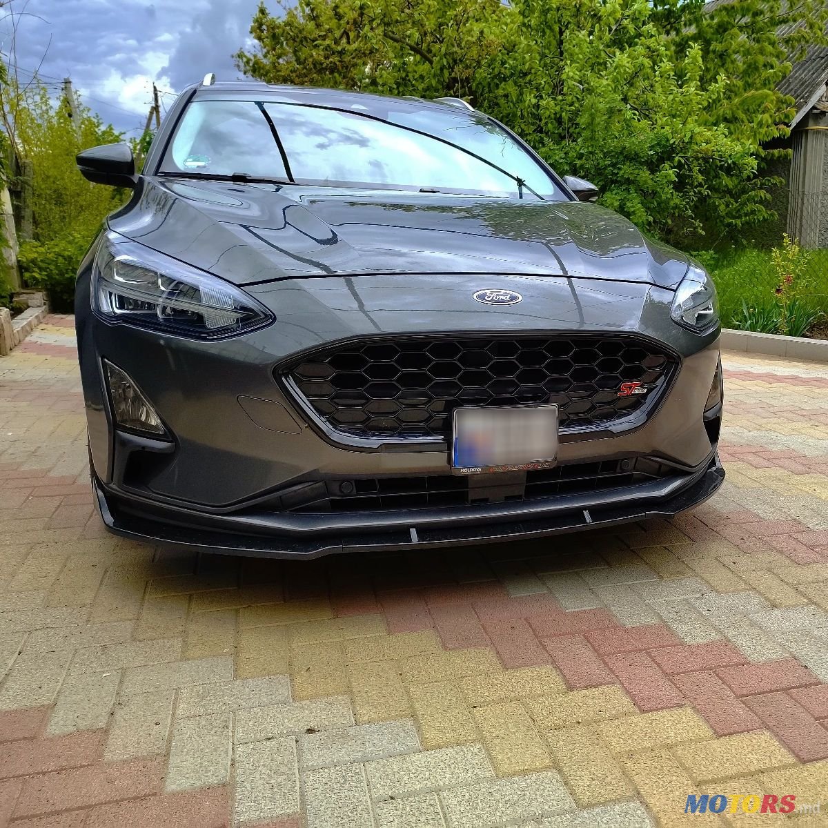 2020' Ford Focus photo #1