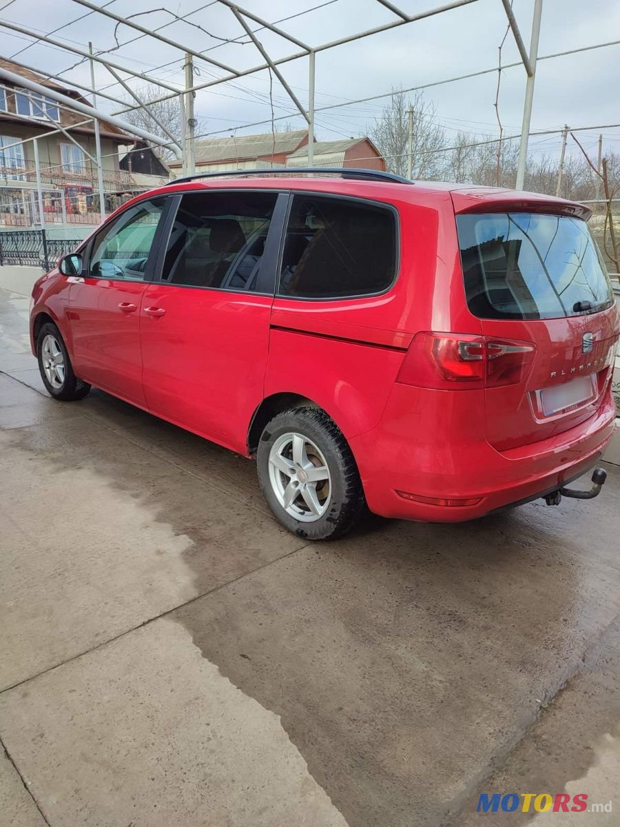 2011' SEAT Alhambra photo #3
