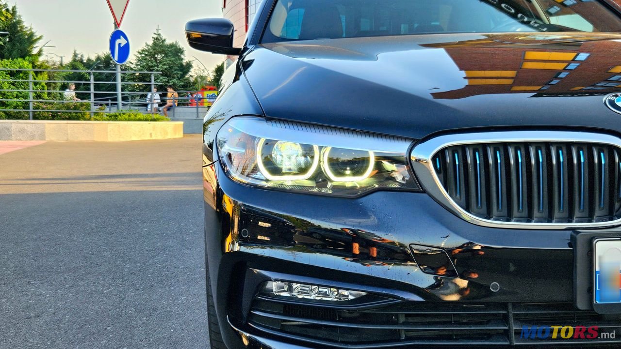 2018' BMW 5 Series photo #5