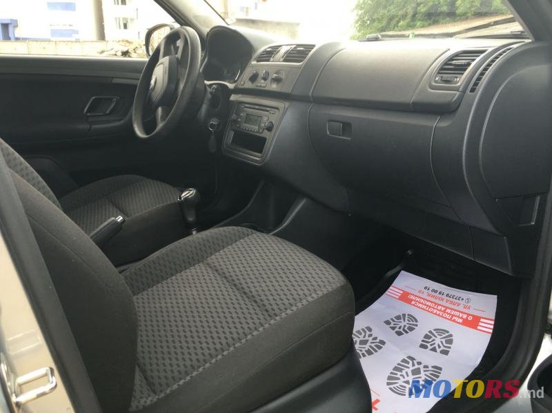 2010' Skoda Fabia photo #5