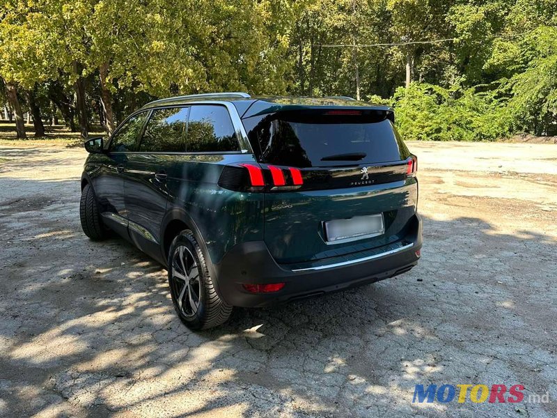 2019' Peugeot 5008 photo #5