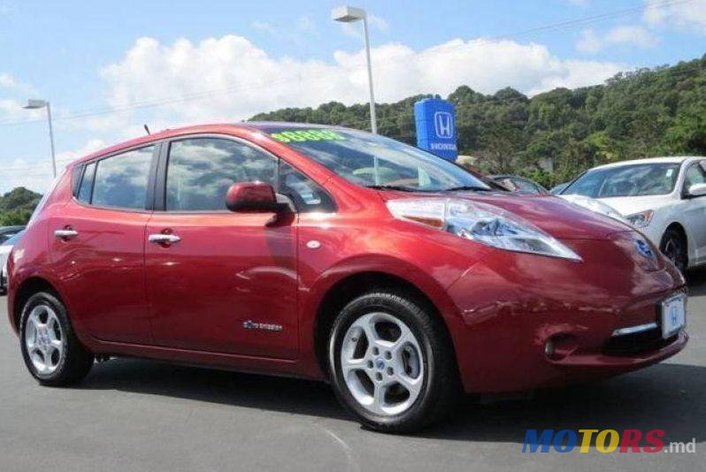 2011' Nissan Leaf photo #1