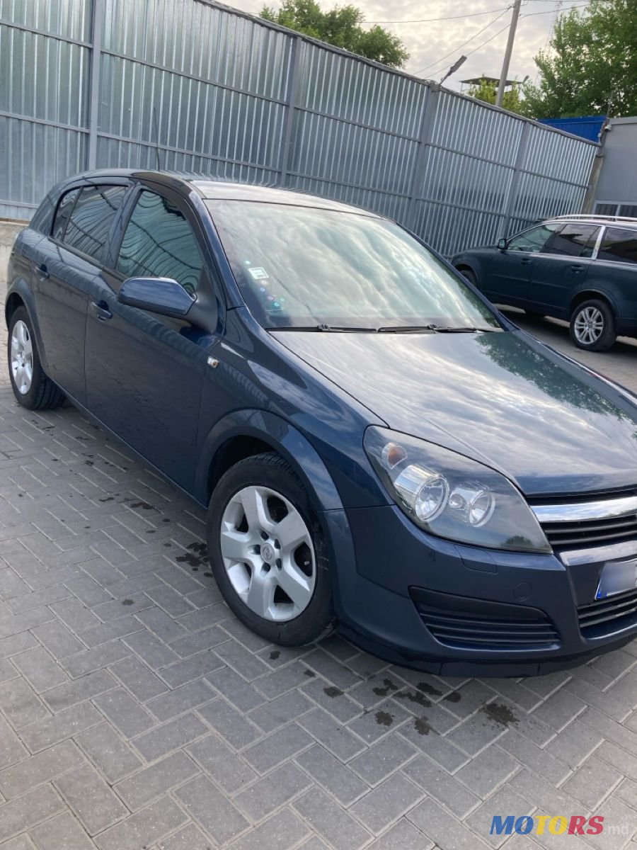 2006' Opel Astra photo #4
