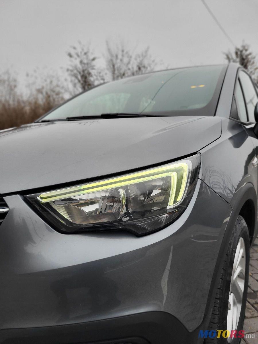 2018' Opel Crossland X photo #1