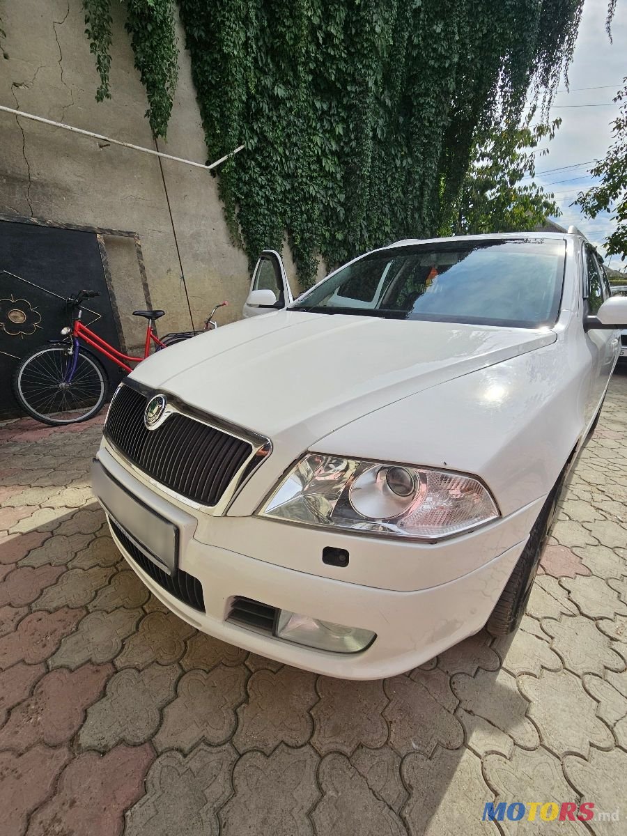 2008' Skoda Octavia photo #2
