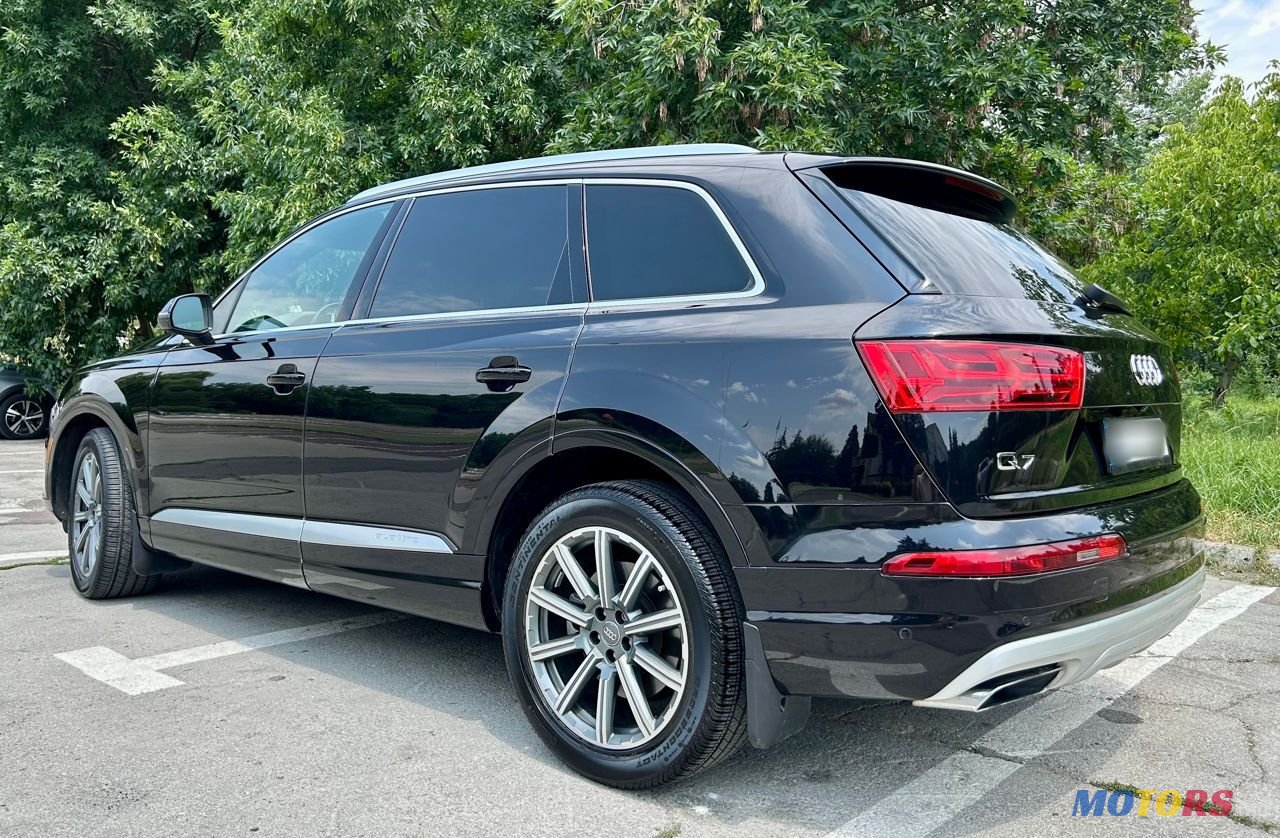 2018' Audi Q7 photo #3