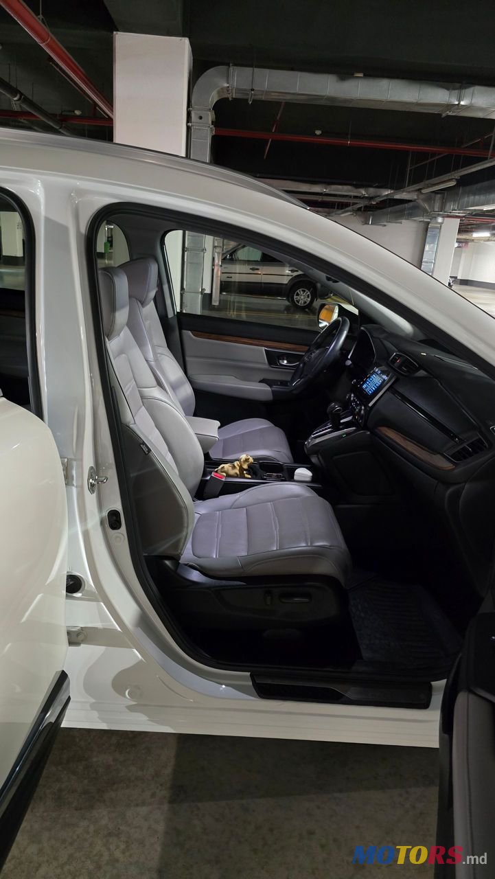 2018' Honda CR-V photo #4