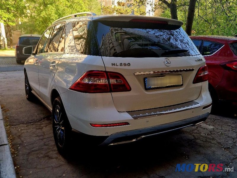 2015' Mercedes-Benz M-Class photo #4