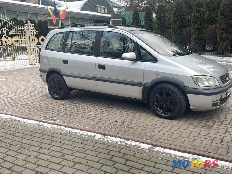 2002' Opel Zafira photo #2