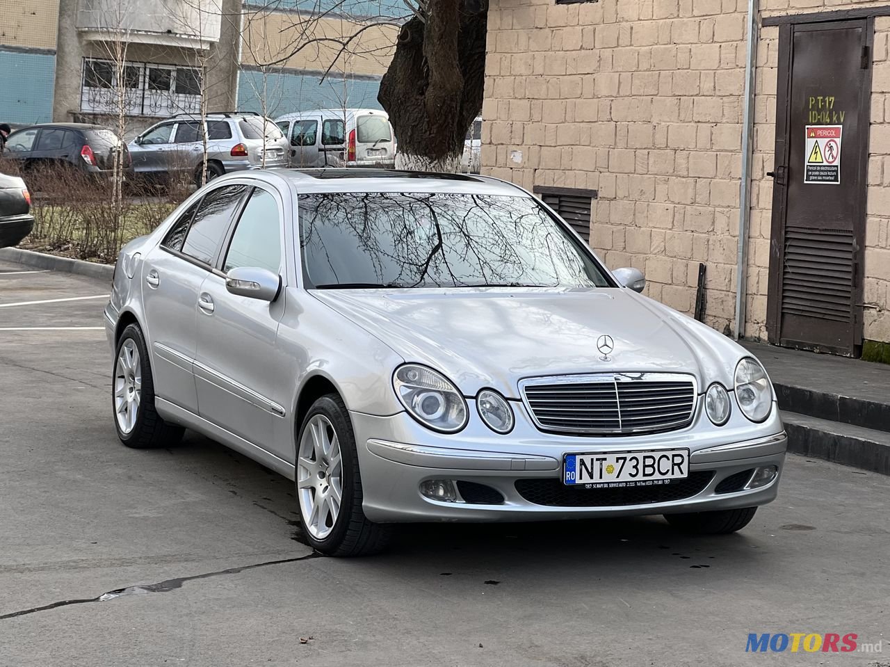 2003' Mercedes-Benz E Класс photo #1