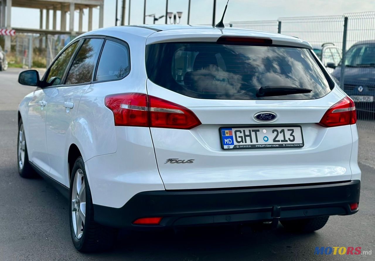 2016' Ford Focus photo #4