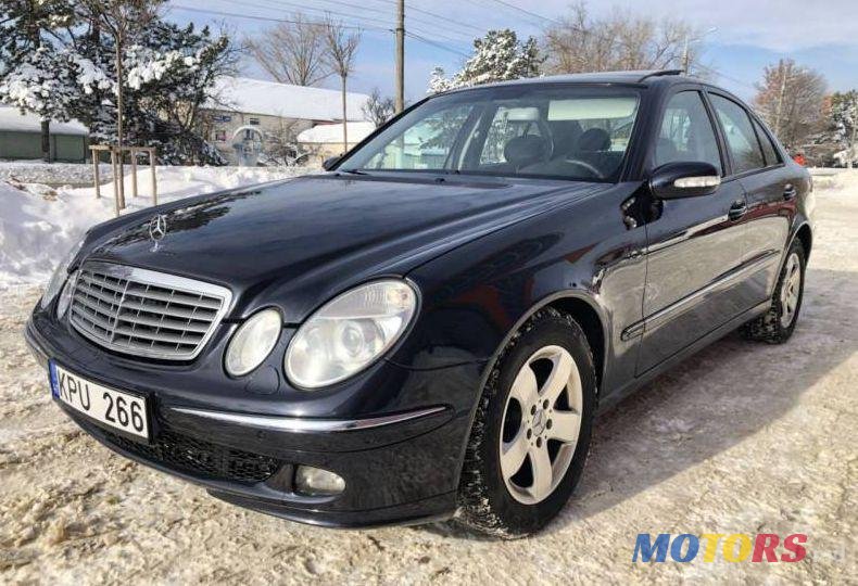 2003' Mercedes-Benz E photo #1
